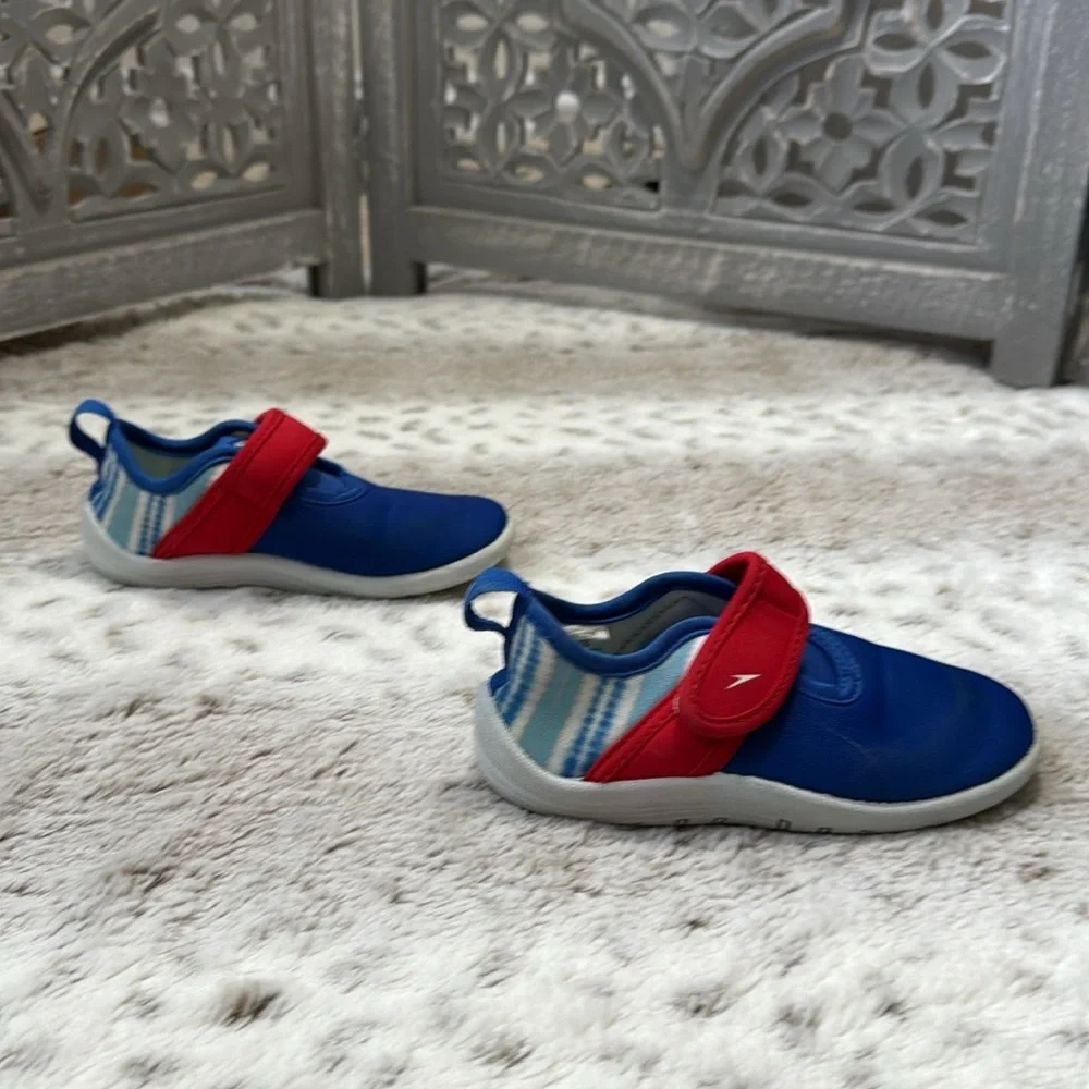 Speedo Kids blue water shoes little boys medium beach pool party outdoor sports